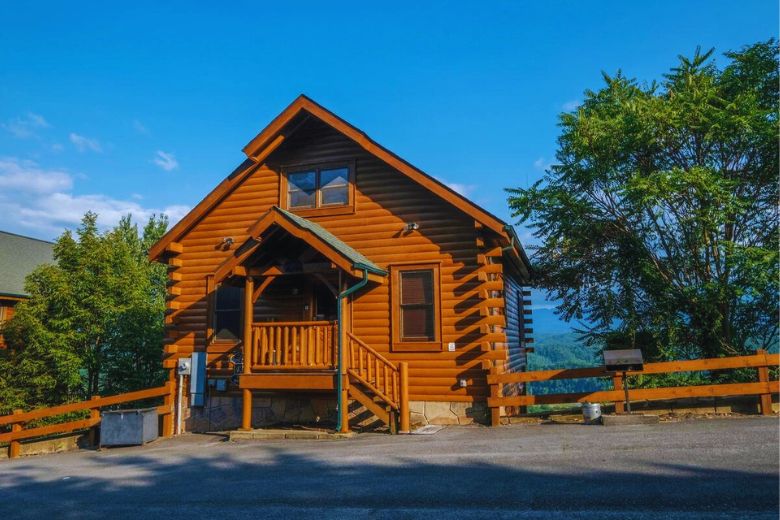 The Ultimate Guide to Picking the Perfect Smoky Mountain Cabin for Your Trip